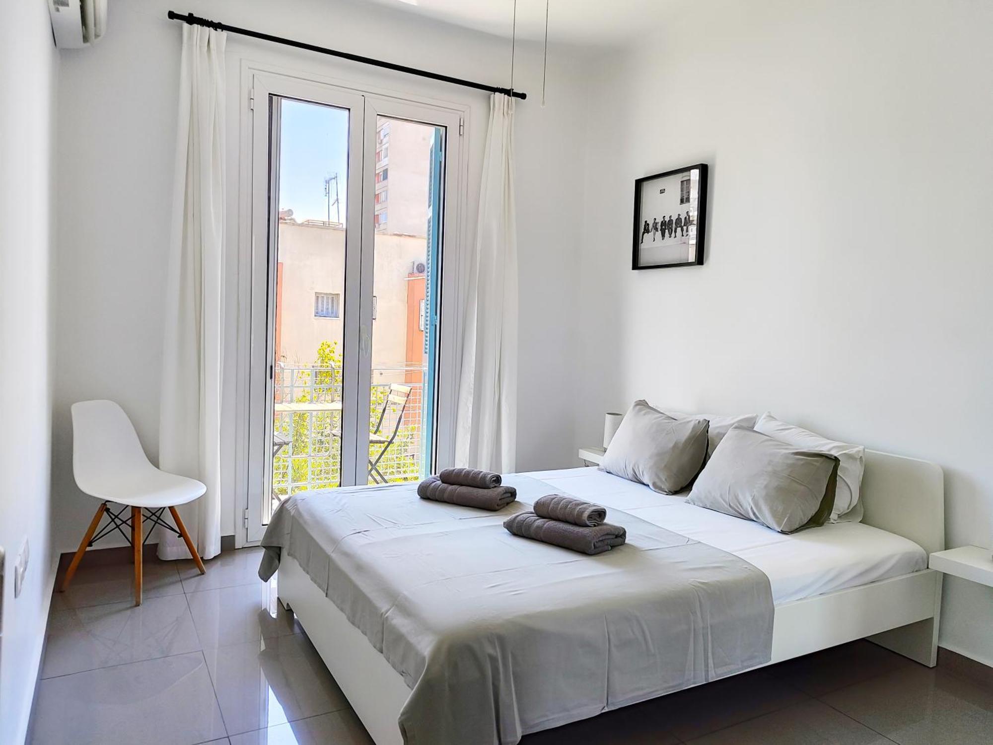 Kyma - Acropolis 6 *